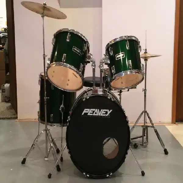 Peavey 5 piece drum set