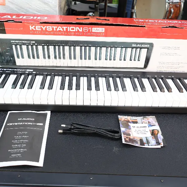 Keystation 61 MK3 M-Audio Keystation 61 Mk3 - 61 Key USB MIDI