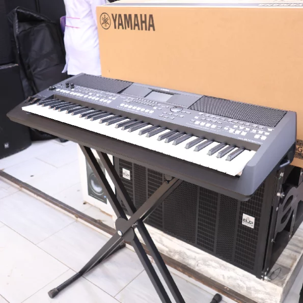 Yamaha PSR-SX600 review
