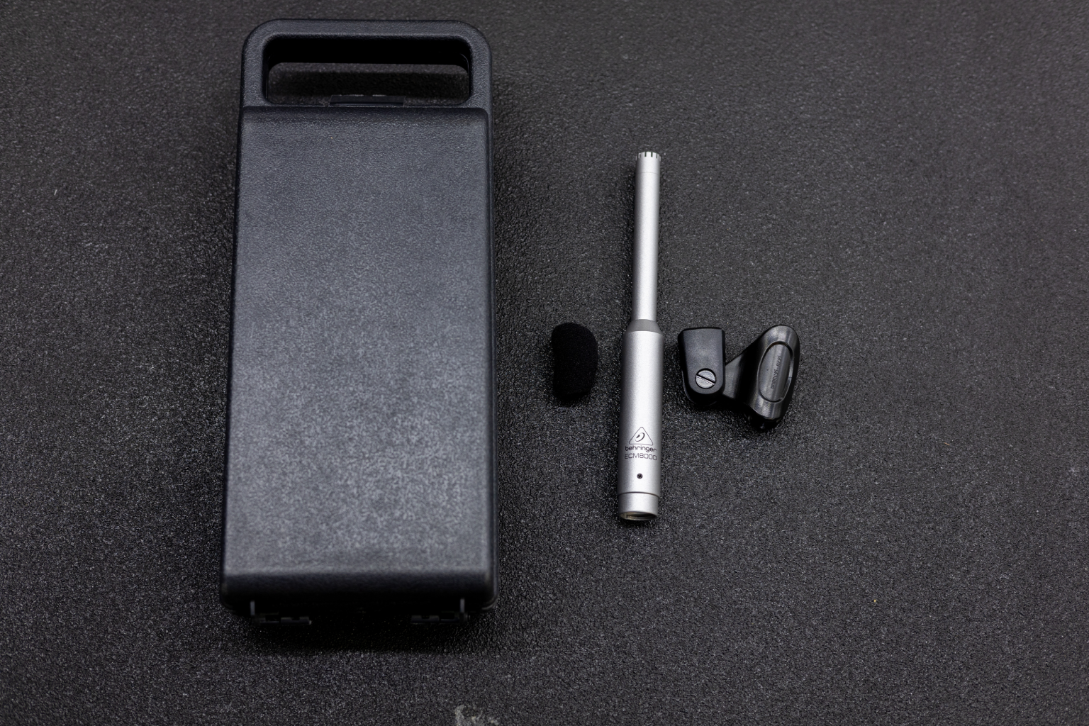 Affordable measurement mic